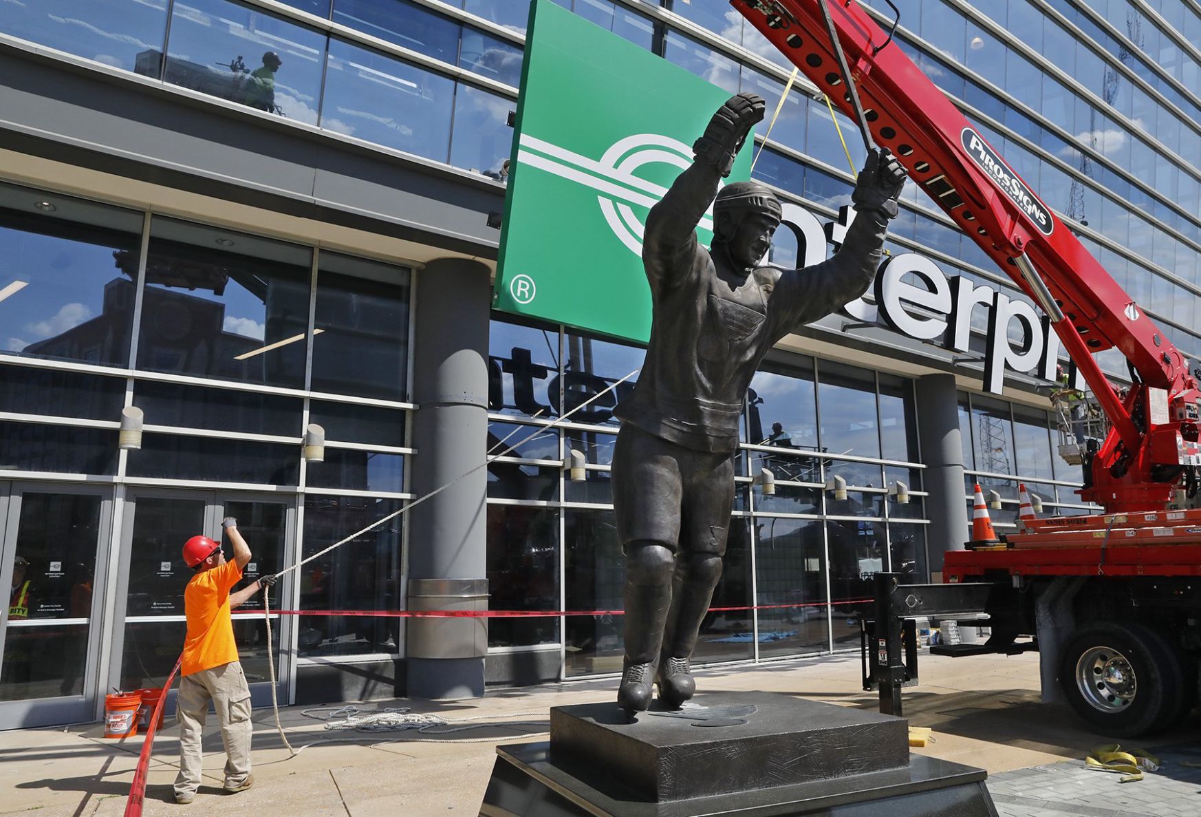 Enterprise Center sign goes up
